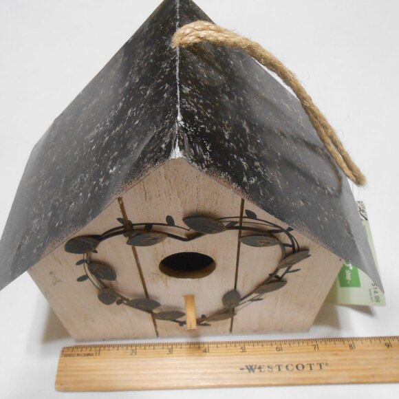 NEW HOBBY LOBBY DECORATIVE HANGING BIRD HOUSE METAL ROOF w/ 2 OPENINGS SPRING 🦅 - Picture 9 of 13